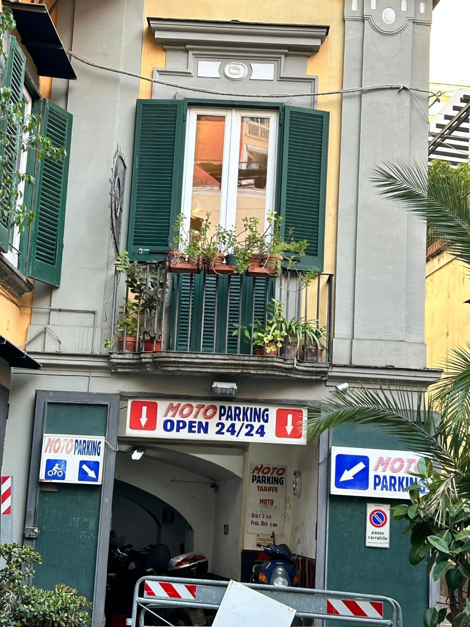 Martiri Boutique Apartment Napoli Esterno foto